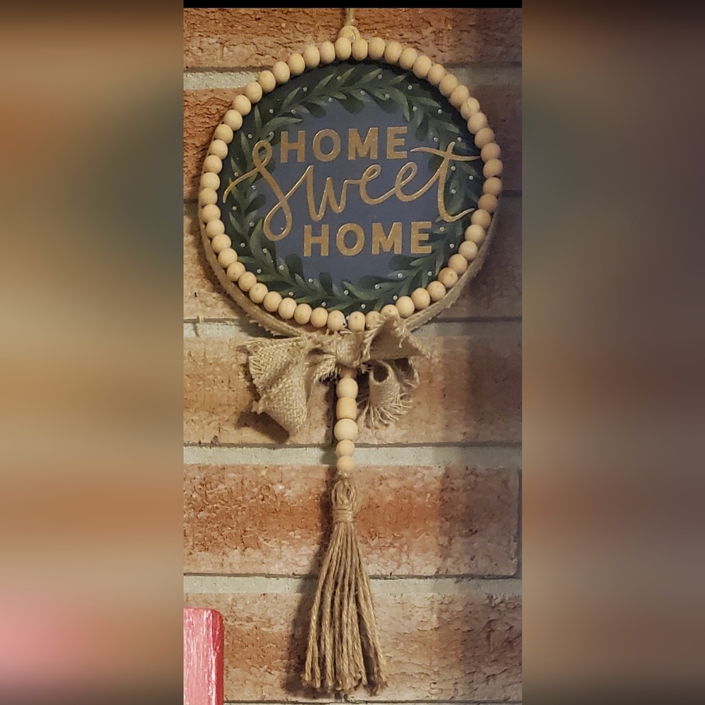 Home Sweet Home decorative hanger